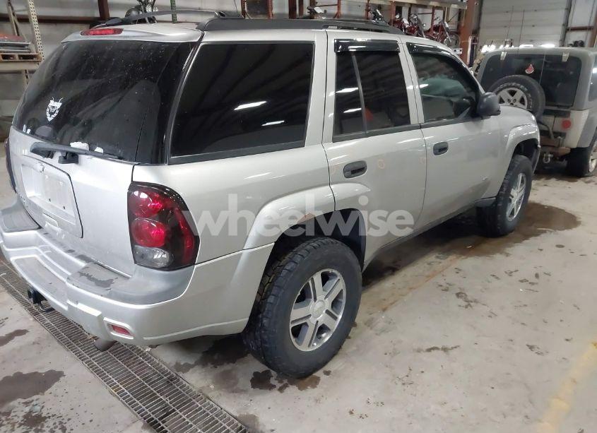 Photo 4 of 2007 Chevrolet Trailblazer LS (VIN 1GNET13M272204371)