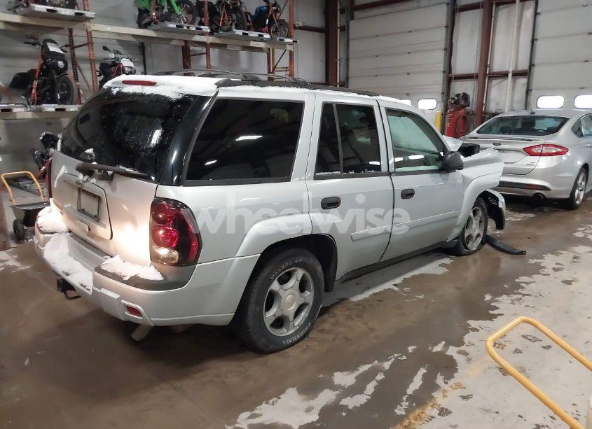 Photo 4 of 2007 Chevrolet Trailblazer LS (VIN 1GNET13M472204100)