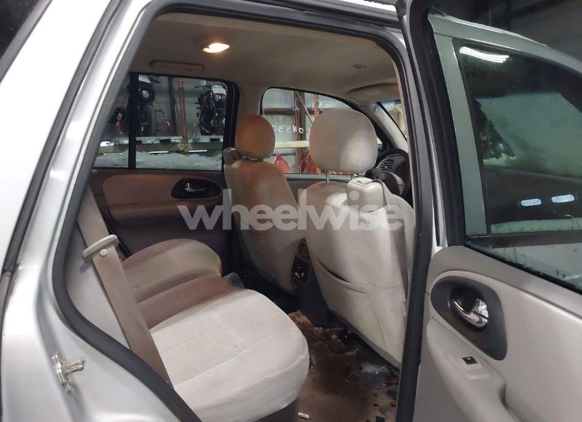 Photo 8 of 2007 Chevrolet Trailblazer LS (VIN 1GNET13M472204100)