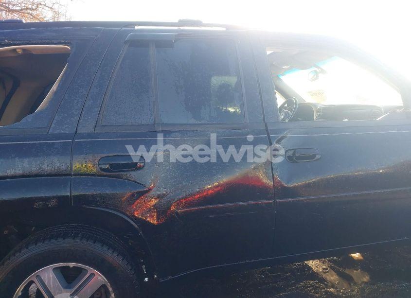 Photo 13 of 2007 Chevrolet Trailblazer LT (VIN 1GNET13M972298541)