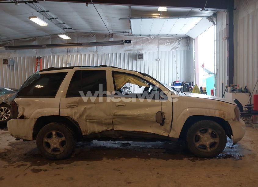 Photo 13 of 2008 Chevrolet Trailblazer LT (VIN 1GNET13MX82199809)