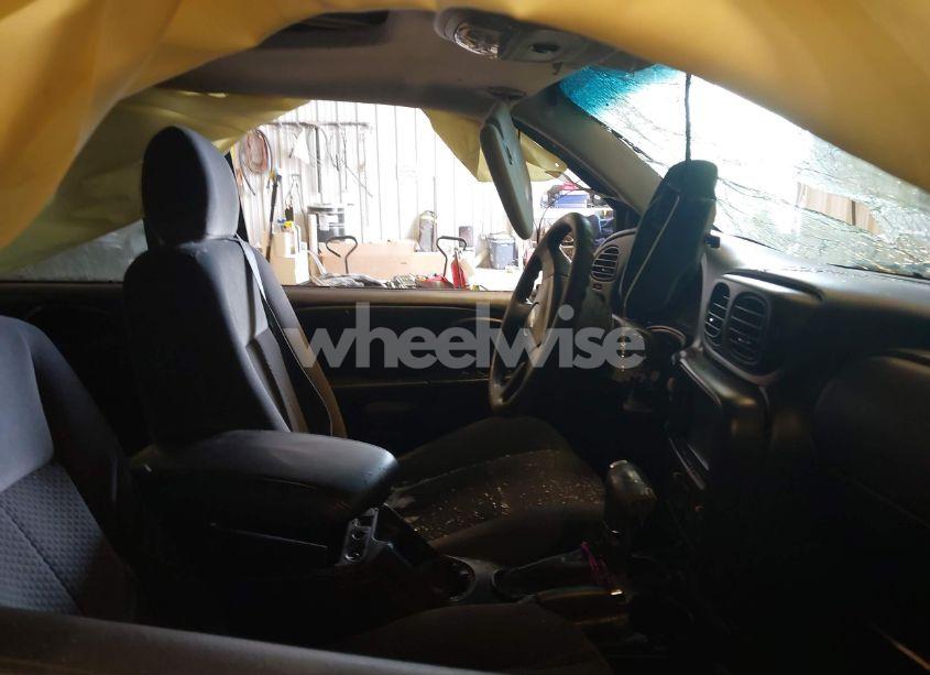 Photo 5 of 2008 Chevrolet Trailblazer LT (VIN 1GNET13MX82199809)