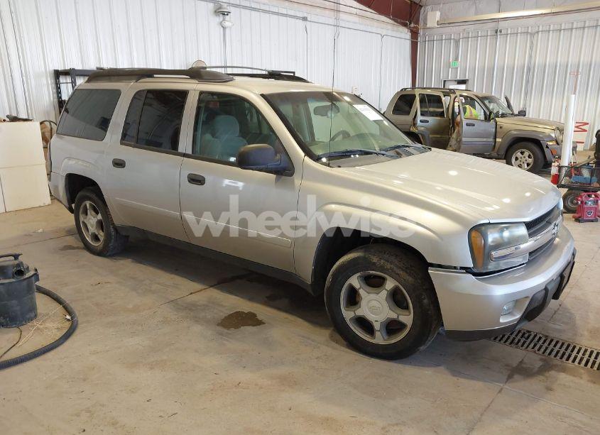 2006 Chevrolet Trailblazer EXT LS (VIN 1GNET16S066146603) main photo