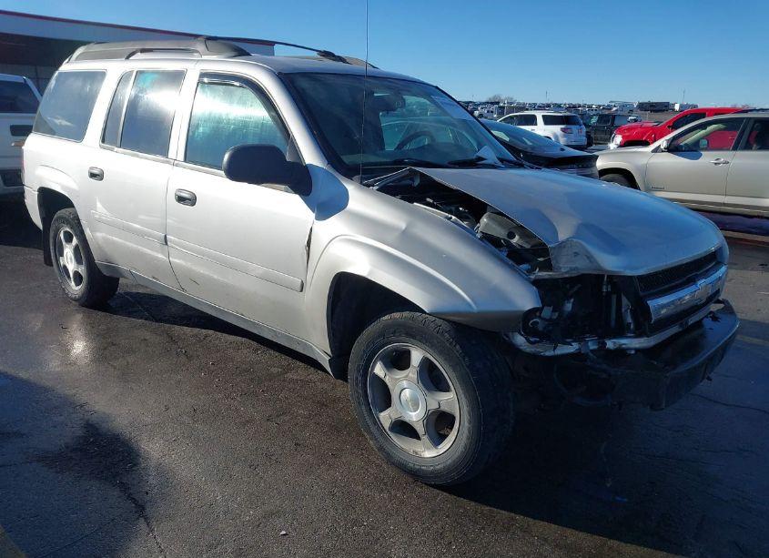 2006 Chevrolet Trailblazer EXT LS (VIN 1GNET16S066152658) main photo