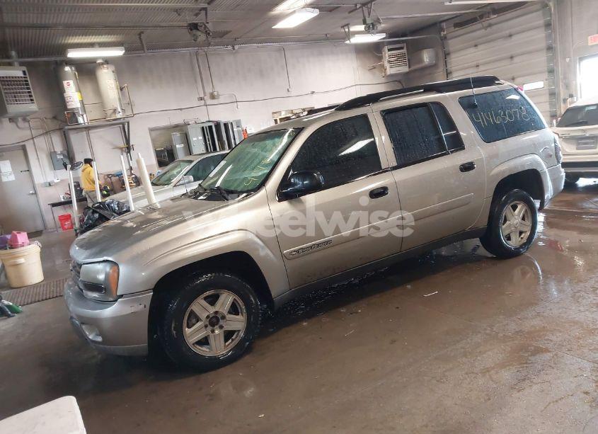 Photo 2 of 2003 Chevrolet Trailblazer EXT LT (VIN 1GNET16S136151143)