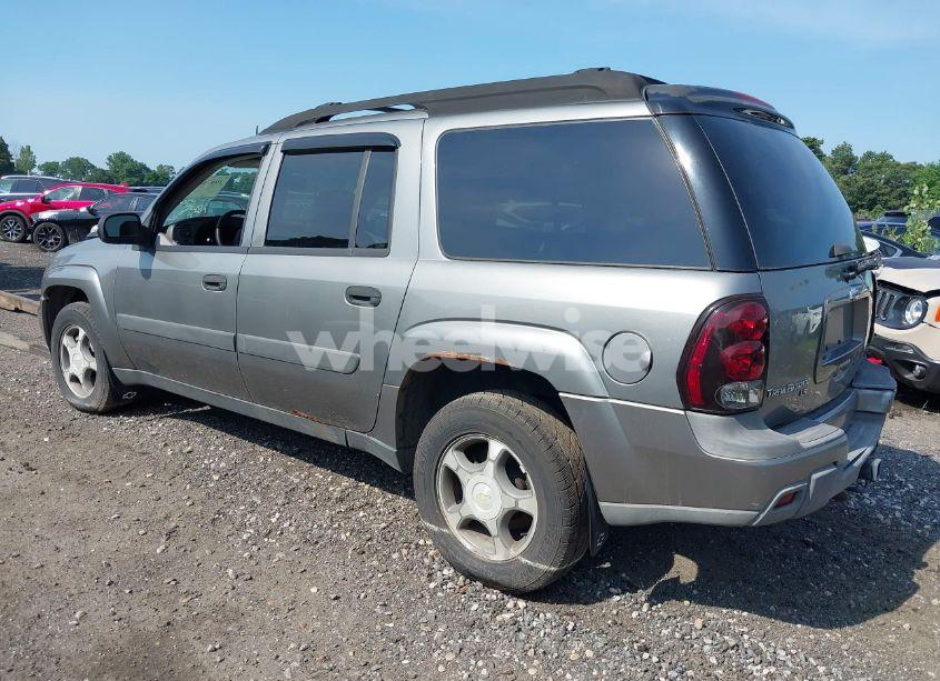 Photo 3 of 2005 Chevrolet Trailblazer EXT LS (VIN 1GNET16S156207066)