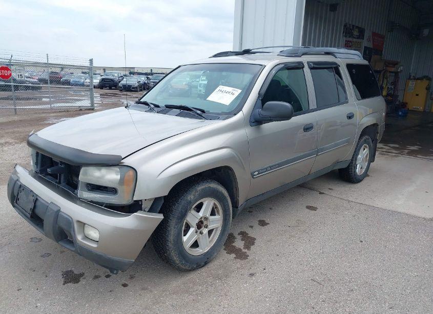 Photo 2 of 2002 Chevrolet Trailblazer EXT LT (VIN 1GNET16S226126265)