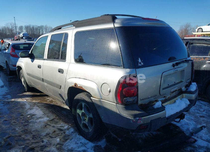 Photo 3 of 2005 Chevrolet Trailblazer EXT LS (VIN 1GNET16S256140316)