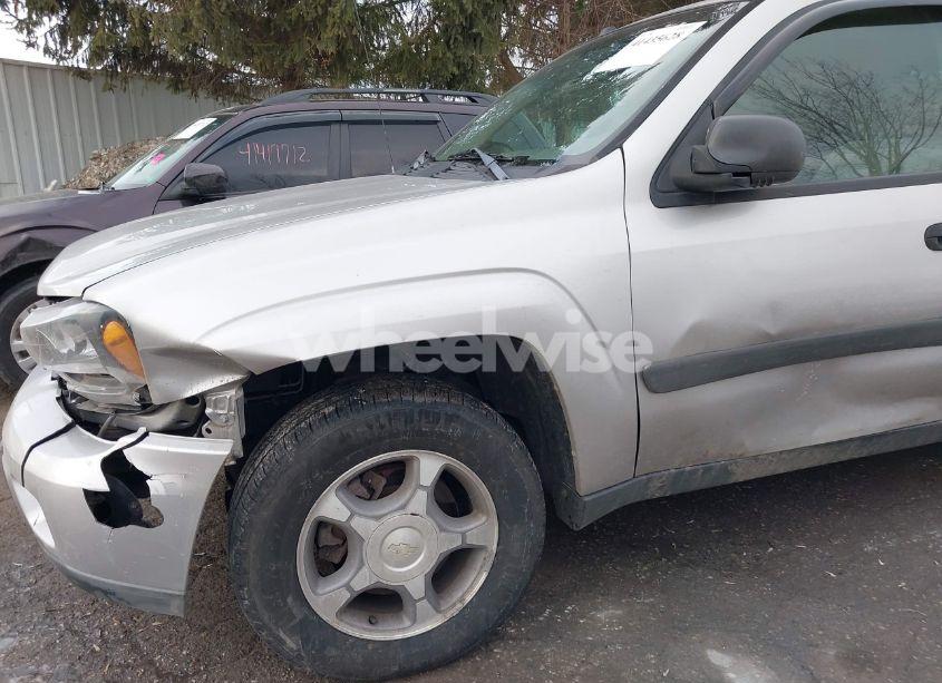 Photo 12 of 2005 Chevrolet Trailblazer EXT LS (VIN 1GNET16S256180640)