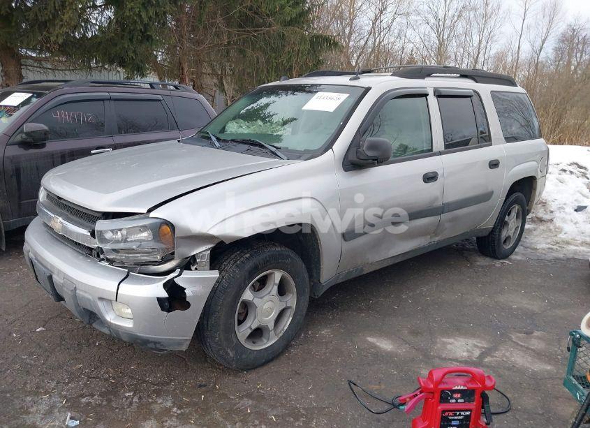 Photo 2 of 2005 Chevrolet Trailblazer EXT LS (VIN 1GNET16S256180640)