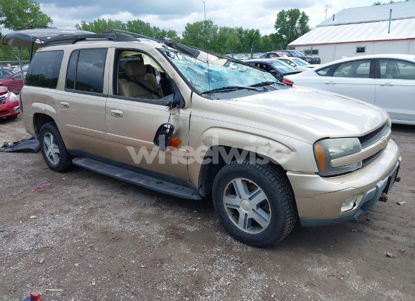 2005 Chevrolet Trailblazer EXT LT (VIN 1GNET16S256190178) main photo