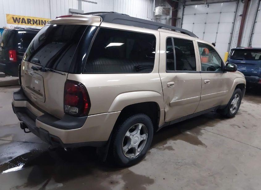 Photo 4 of 2005 Chevrolet Trailblazer EXT LT (VIN 1GNET16S556116589)