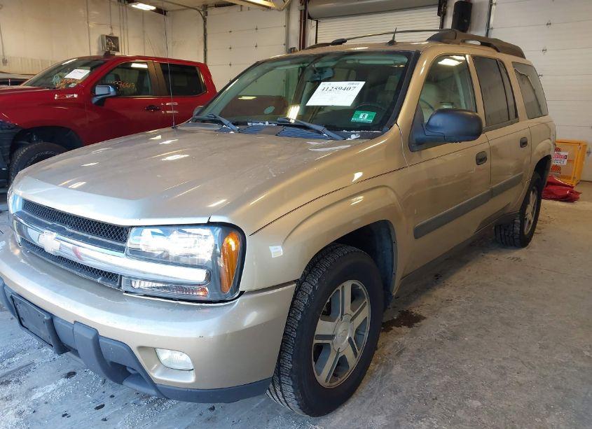 Photo 2 of 2005 Chevrolet Trailblazer EXT LS/EXT LT (VIN 1GNET16S656151593)