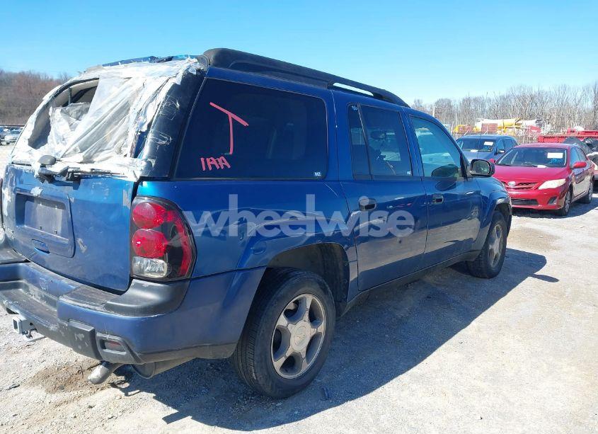 Photo 4 of 2005 Chevrolet Trailblazer EXT LS (VIN 1GNET16S656168524)