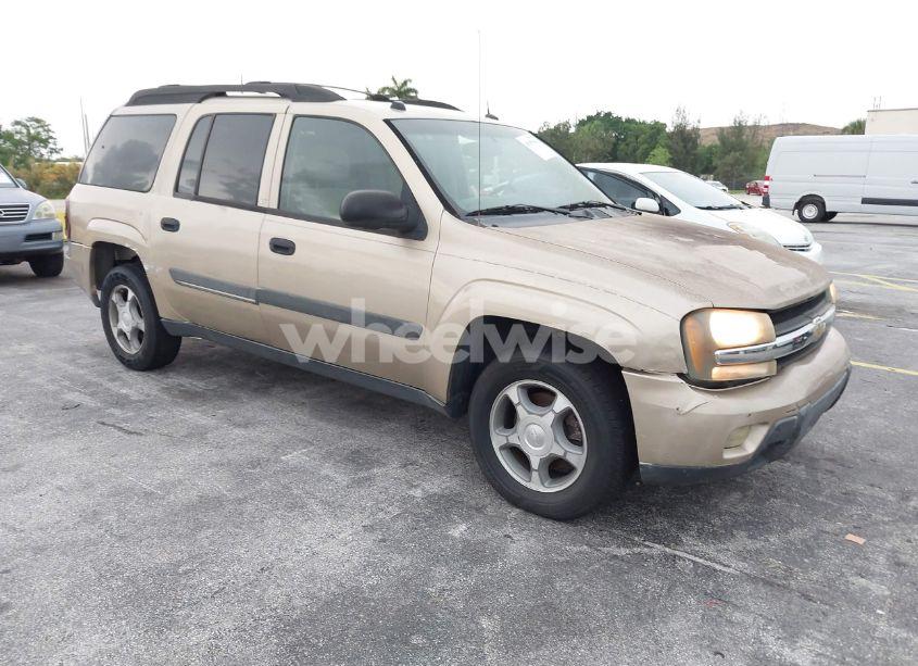 2005 Chevrolet Trailblazer EXT LS (VIN 1GNET16S756122314) main photo