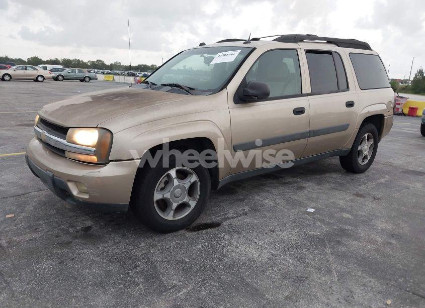 Photo 2 of 2005 Chevrolet Trailblazer EXT LS (VIN 1GNET16S756122314)