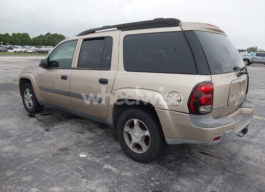 Photo 3 of 2005 Chevrolet Trailblazer EXT LS (VIN 1GNET16S756122314)