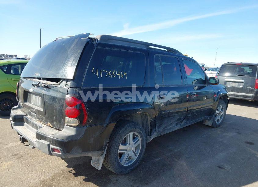 Photo 4 of 2005 Chevrolet Trailblazer EXT LT (VIN 1GNET16S756205497)