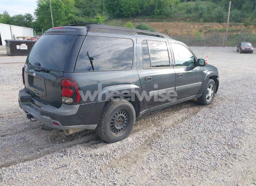 Photo 4 of 2005 Chevrolet Trailblazer EXT LS (VIN 1GNET16S956136554)