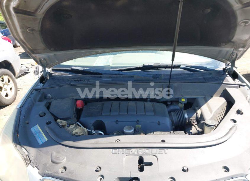 Photo 10 of 2009 Chevrolet Traverse LS (VIN 1GNEV13D39S162970)