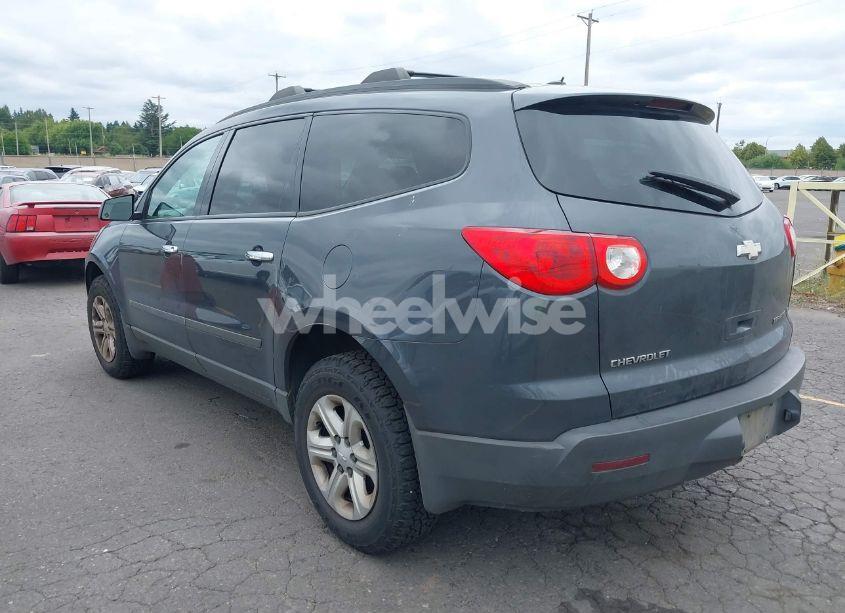 Photo 3 of 2009 Chevrolet Traverse LS (VIN 1GNEV13D59S142011)