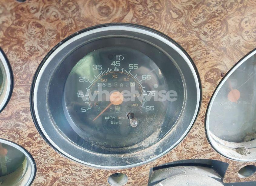 Photo 7 of 1990 Chevrolet Suburban V1500 (VIN 1GNEV16K1LF136023)