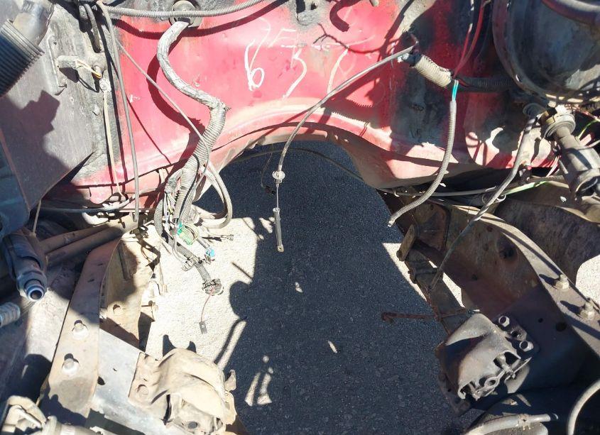 Photo 14 of 1989 Chevrolet Suburban V1500 (VIN 1GNEV16K7KF137787)