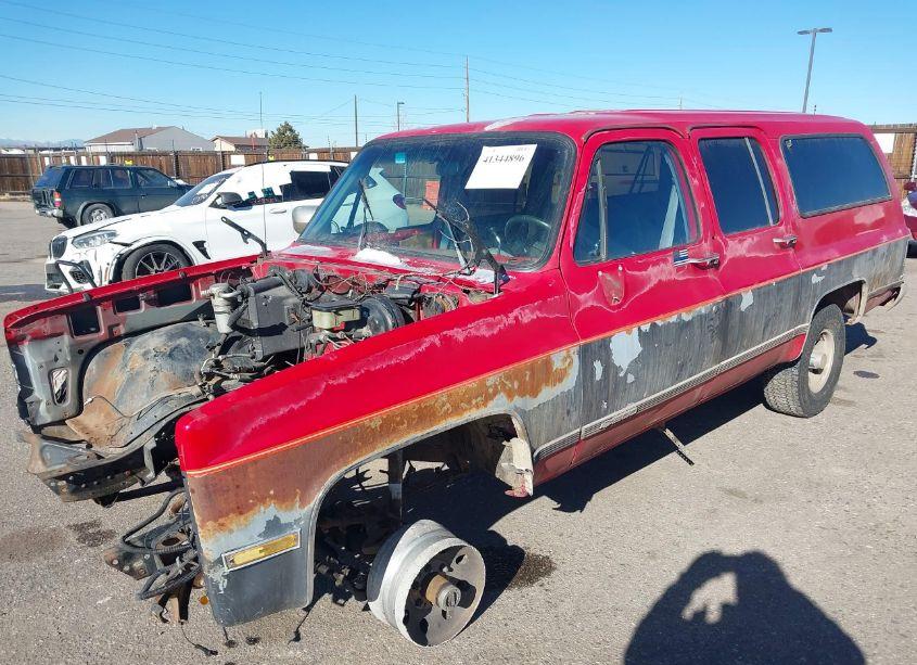 Photo 2 of 1989 Chevrolet Suburban V1500 (VIN 1GNEV16K7KF137787)