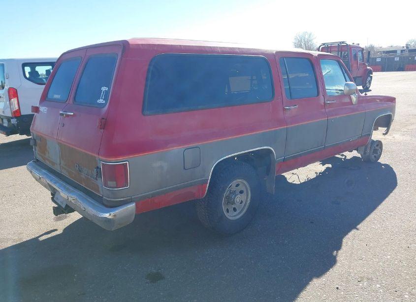 Photo 4 of 1989 Chevrolet Suburban V1500 (VIN 1GNEV16K7KF137787)