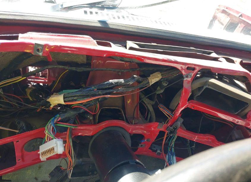 Photo 7 of 1989 Chevrolet Suburban V1500 (VIN 1GNEV16K7KF137787)