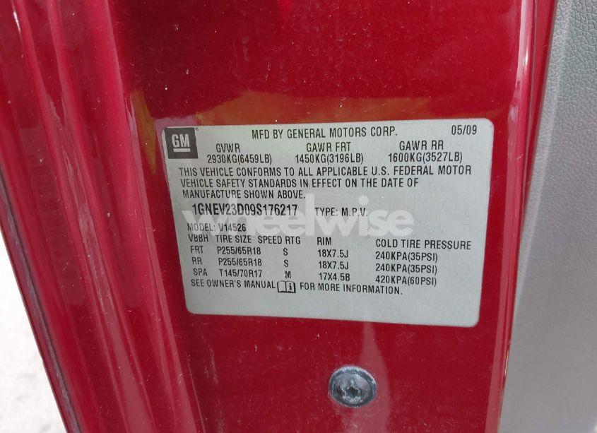 Photo 9 of 2009 Chevrolet Traverse LT (VIN 1GNEV23D09S176217)