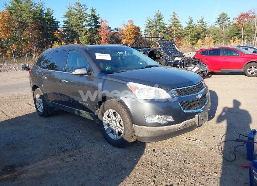 2009 Chevrolet Traverse LT (VIN 1GNEV23D19S160284) main photo