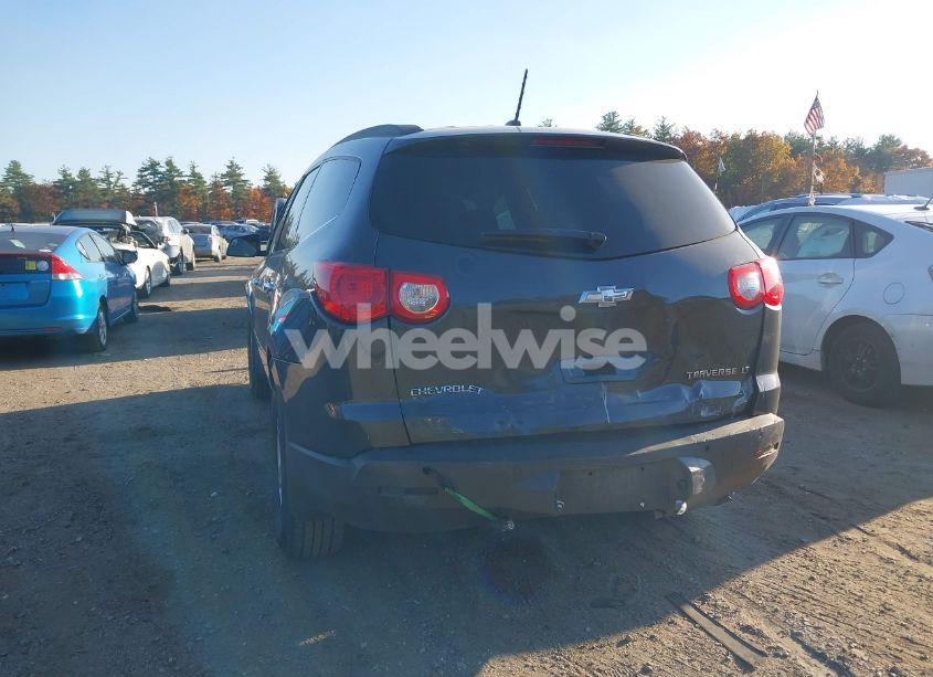 Photo 6 of 2009 Chevrolet Traverse LT (VIN 1GNEV23D19S160284)