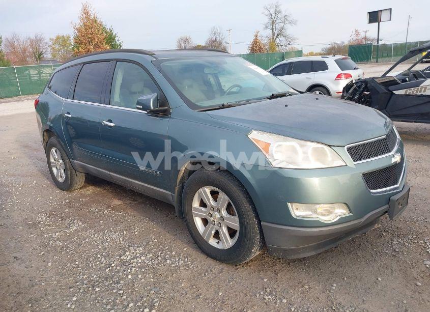 2009 Chevrolet Traverse LT (VIN 1GNEV23D39S174459) main photo
