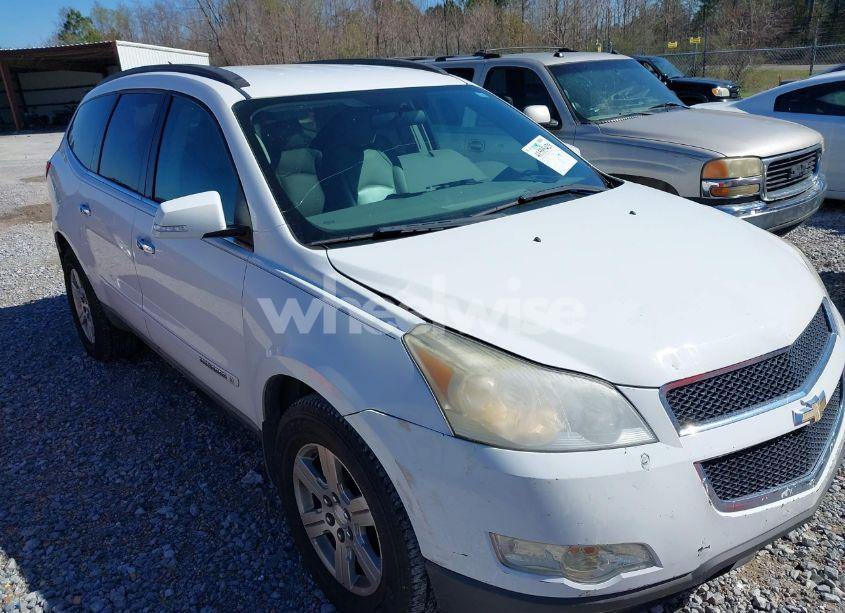 2009 Chevrolet Traverse LT (VIN 1GNEV23D49S130163) main photo