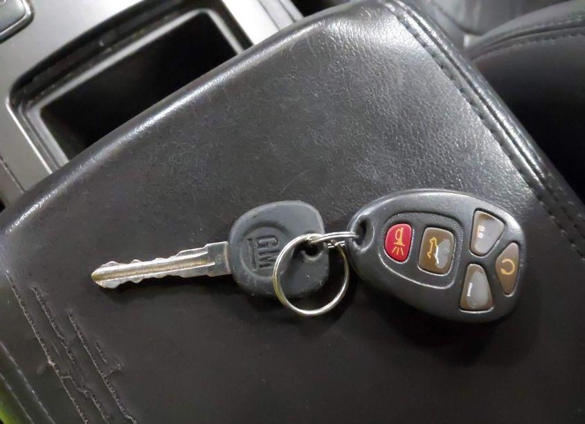 Photo 11 of 2009 Chevrolet Traverse LT (VIN 1GNEV23D49S166290)