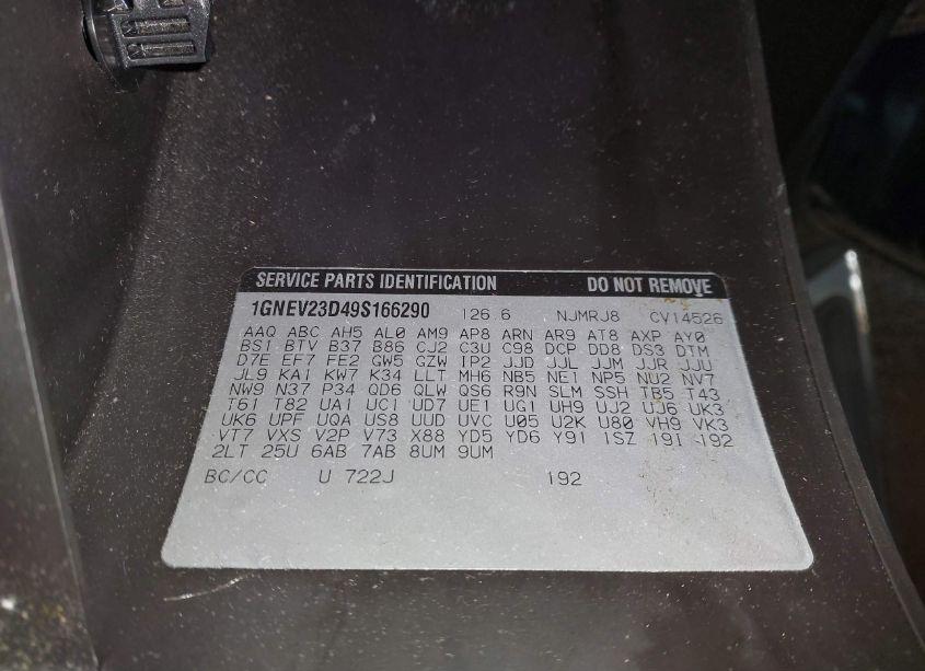 Photo 9 of 2009 Chevrolet Traverse LT (VIN 1GNEV23D49S166290)