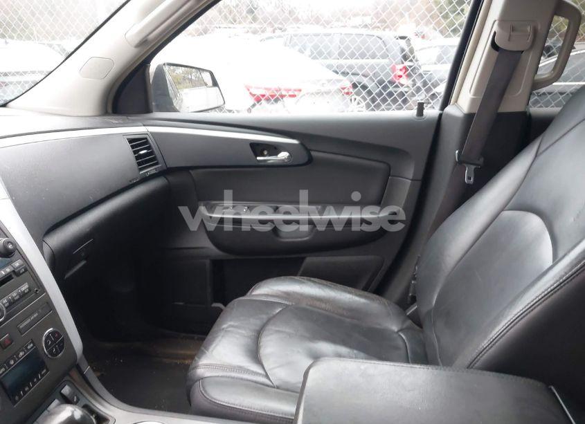 Photo 5 of 2009 Chevrolet Traverse LT (VIN 1GNEV23D69S163424)