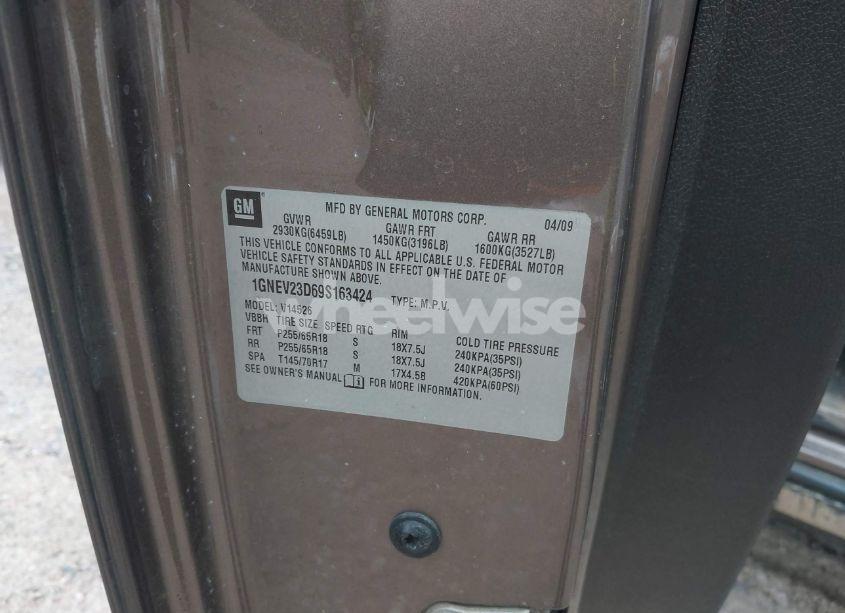 Photo 9 of 2009 Chevrolet Traverse LT (VIN 1GNEV23D69S163424)