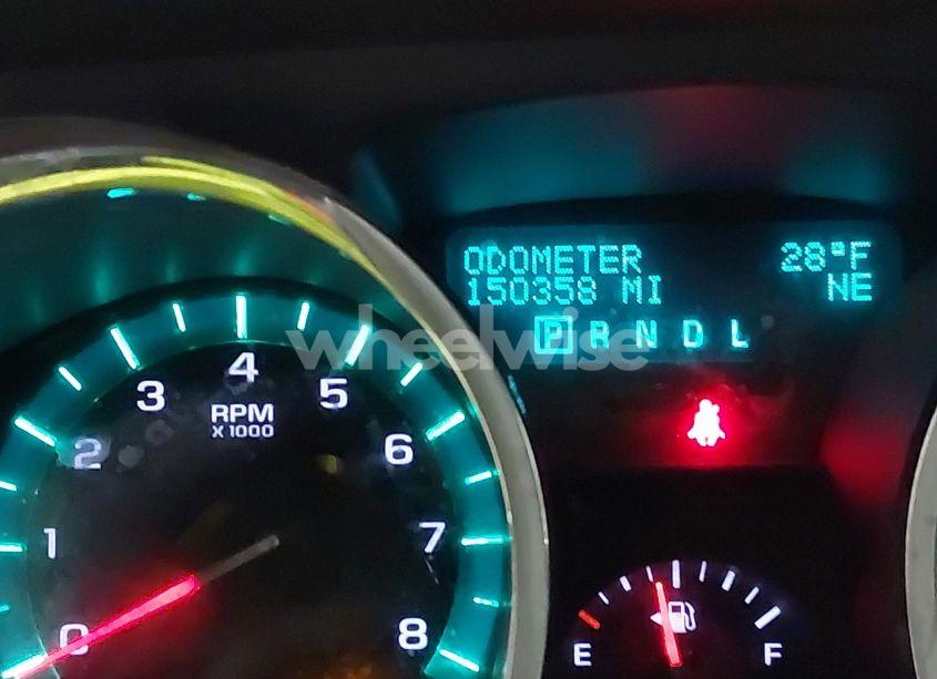 Photo 7 of 2009 Chevrolet Traverse LT (VIN 1GNEV23DX9S100620)