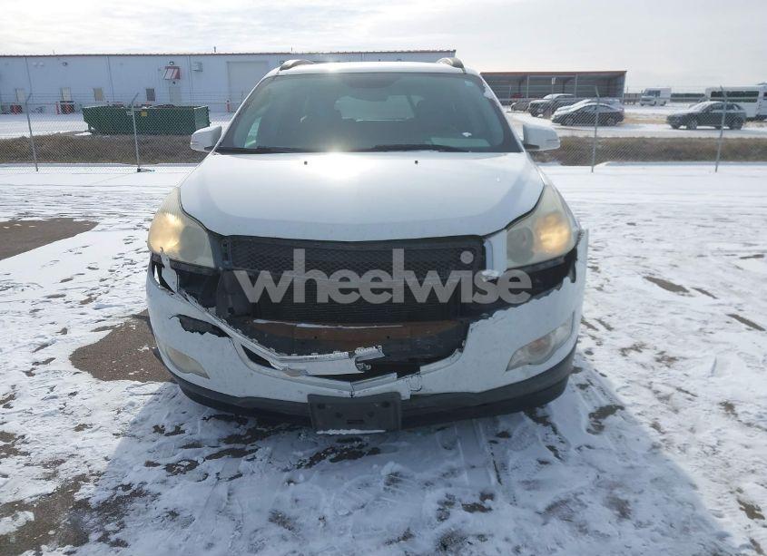 Photo 6 of 2009 Chevrolet Traverse LT (VIN 1GNEV23DX9S116638)