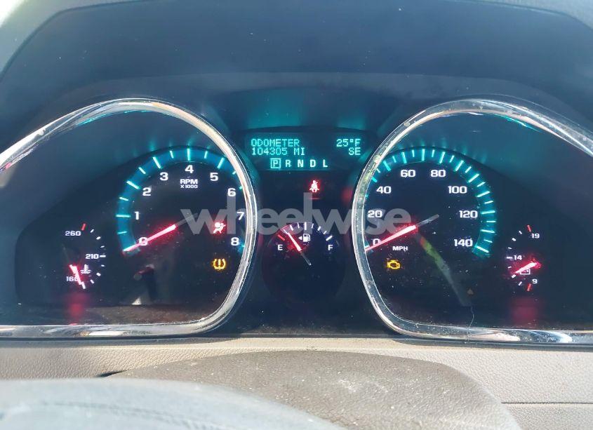 Photo 7 of 2009 Chevrolet Traverse LT (VIN 1GNEV23DX9S121810)