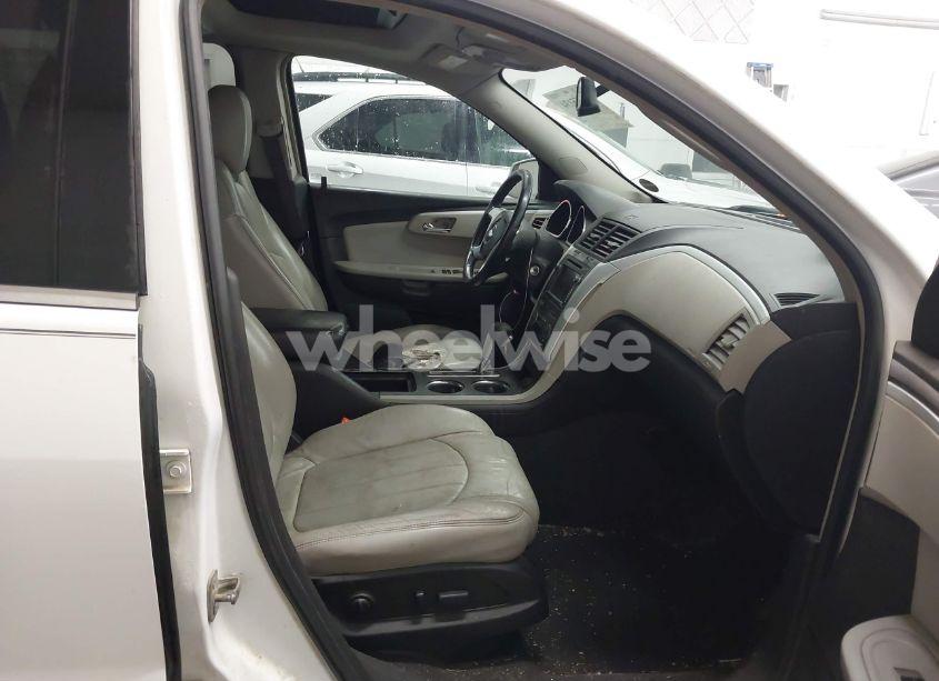 Photo 5 of 2009 Chevrolet Traverse LTZ (VIN 1GNEV33D49S103566)