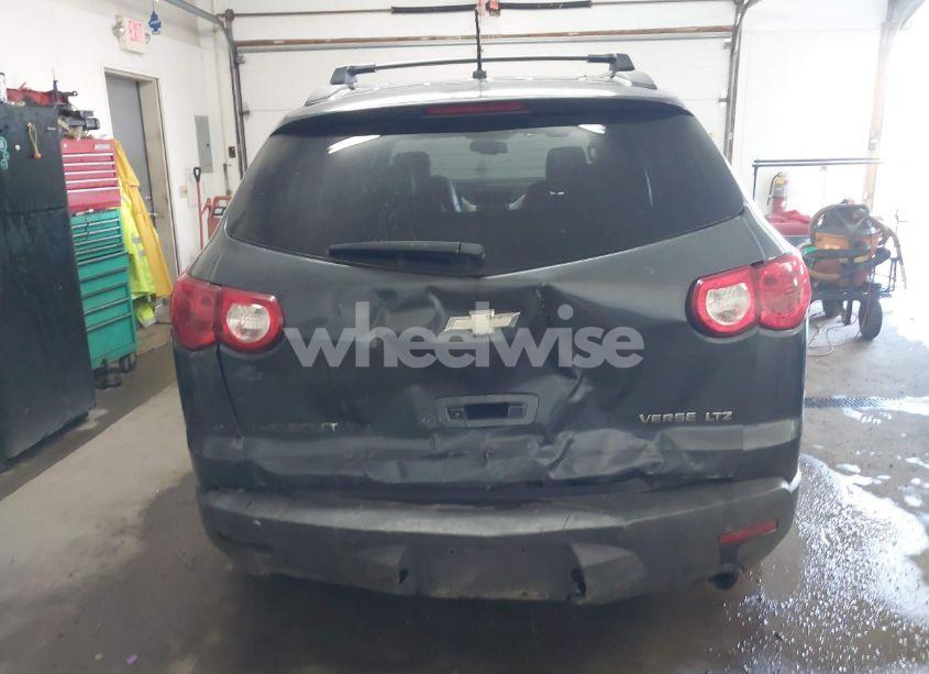 Photo 16 of 2009 Chevrolet Traverse LTZ (VIN 1GNEV33D49S106709)