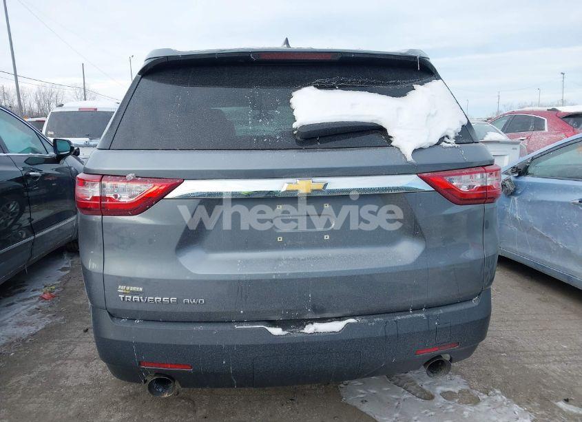 Photo 17 of 2019 Chevrolet Traverse LS (VIN 1GNEVFKW0KJ215961)