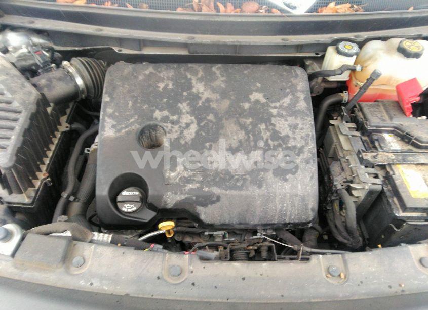 Photo 10 of 2019 Chevrolet Traverse LS (VIN 1GNEVFKW0KJ273763)