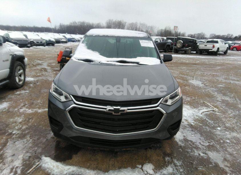 Photo 12 of 2019 Chevrolet Traverse LS (VIN 1GNEVFKW0KJ273763)