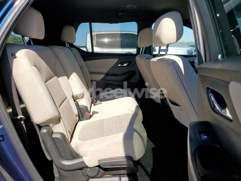 2023 CHEVROLET TRAVERSE LS (VIN 1GNEVFKW0PJ204014) main photo