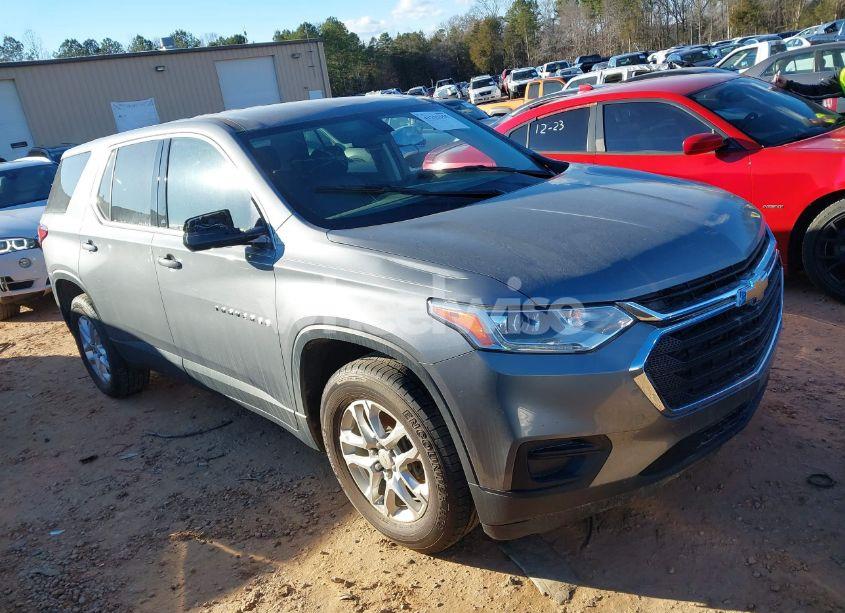 2019 Chevrolet Traverse LS (VIN 1GNEVFKW2KJ163247) main photo
