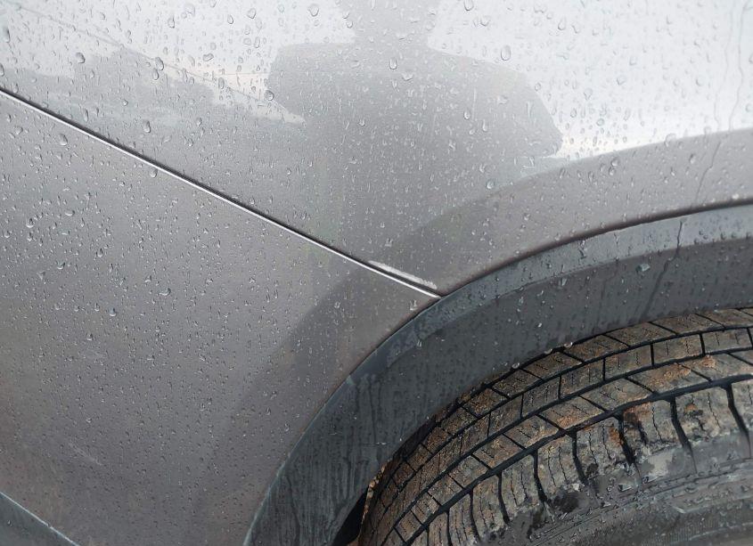 Photo 14 of 2019 Chevrolet Traverse LS (VIN 1GNEVFKW2KJ163247)